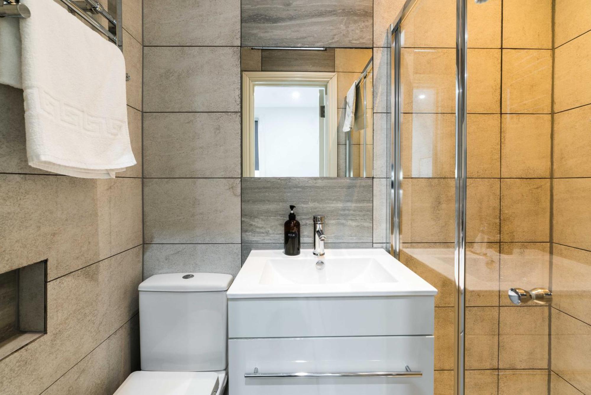 S1-4 Central Studios - Self Equipped- 15 Minutes To Oxford Street & Marble Arch Londen Buitenkant foto
