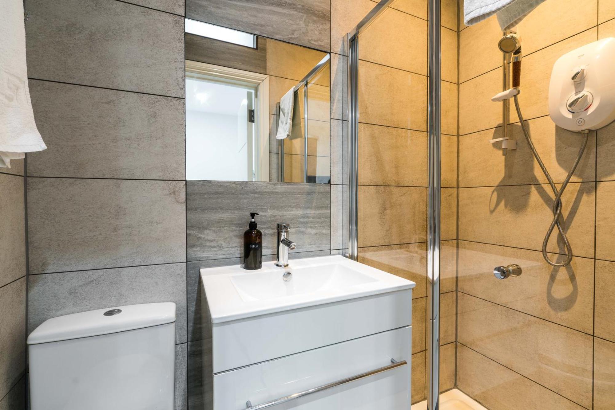 S1-4 Central Studios - Self Equipped- 15 Minutes To Oxford Street & Marble Arch Londen Buitenkant foto