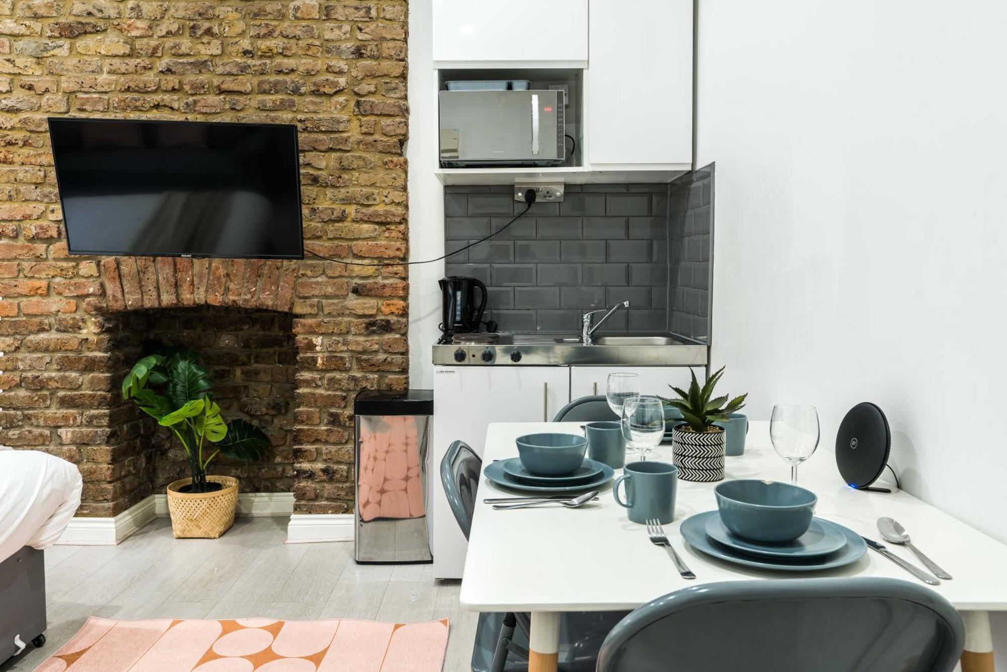 S1-4 Central Studios - Self Equipped- 15 Minutes To Oxford Street & Marble Arch Londen Buitenkant foto